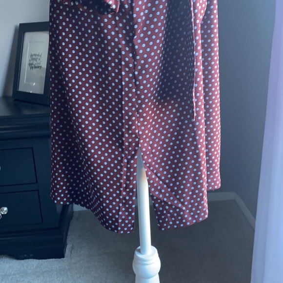 LOFT Burgundy Tie-Waist Dress (Size XS) - Picture 7 of 10